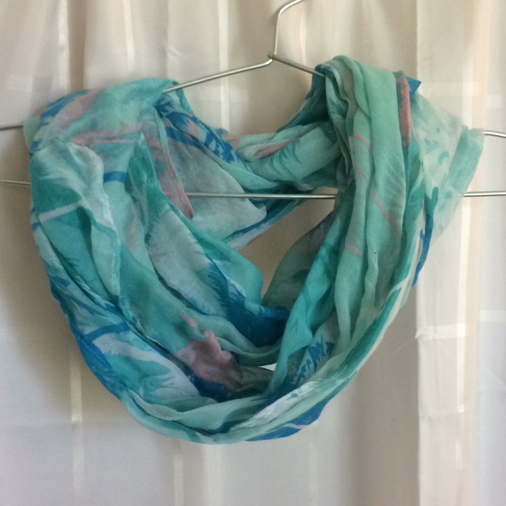 Infinity Scarf - Lightweight Palm Tree Themed!